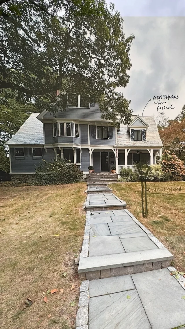 Congratulations to Jennifer in Wellesley for being a winner in our recent At Home with Patrick Ahearn contest, who asked Patrick for tips related to placing a carriage house on her property. Listen to hear Patrick’s suggestions for Jennifer, and watch our feed for another contest coming soon.
#renovation #historichomes #architecture #carriagehouse #newgarage #athomewithpatrickahearn