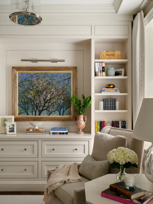 Layers of thick crown molding, custom built ins, and precise paneling add architectural appeal to this renovated Beacon Hill bedroom.

Architecture: @patrickahearnarchitect
Interior Design: @elementstyle
Photo Credit: @seanlitchfield