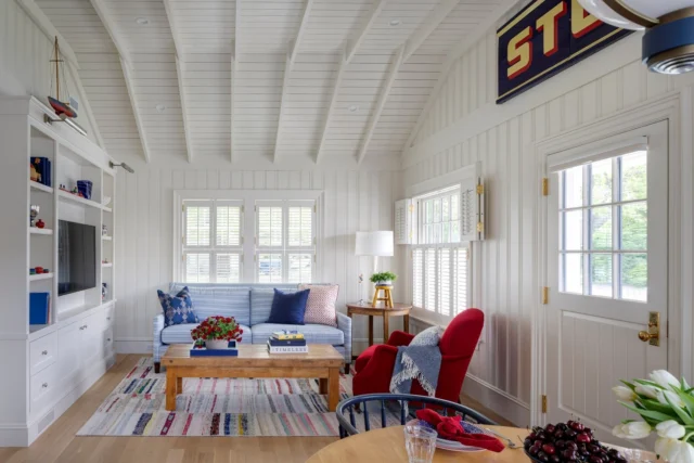 A historic structure that once served as a general store for the neighborhood now lives as a comfortable cottage thanks to sensitive renovation and expansion.

Architecture: @patrickahearnarchitect
Builder: @colcloughconstruction
Landscaping: @abladeofgrass_inc
Photo Credit: @GregPremru