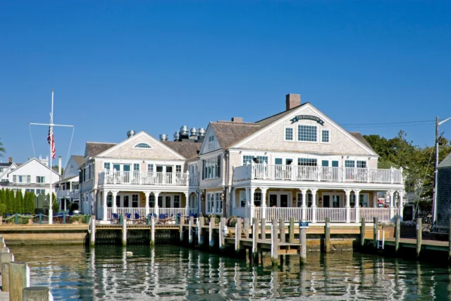 With summer in full swing, we reflect on Patrick's contributions to the Edgartown Village Historic District, including his total reimagination of the Boathouse building on Edgartown Harbor. Now home to The Atlantic Fish & Chop House restaurant and private Boathouse Club upstairs, the new structure was transformative for the commercial district.

Architecture: @patrickahearnarchitect
Photo Credit: @gregpremru